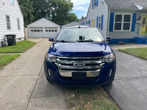 Used 2013 Ford Edge SEL FWD image 2