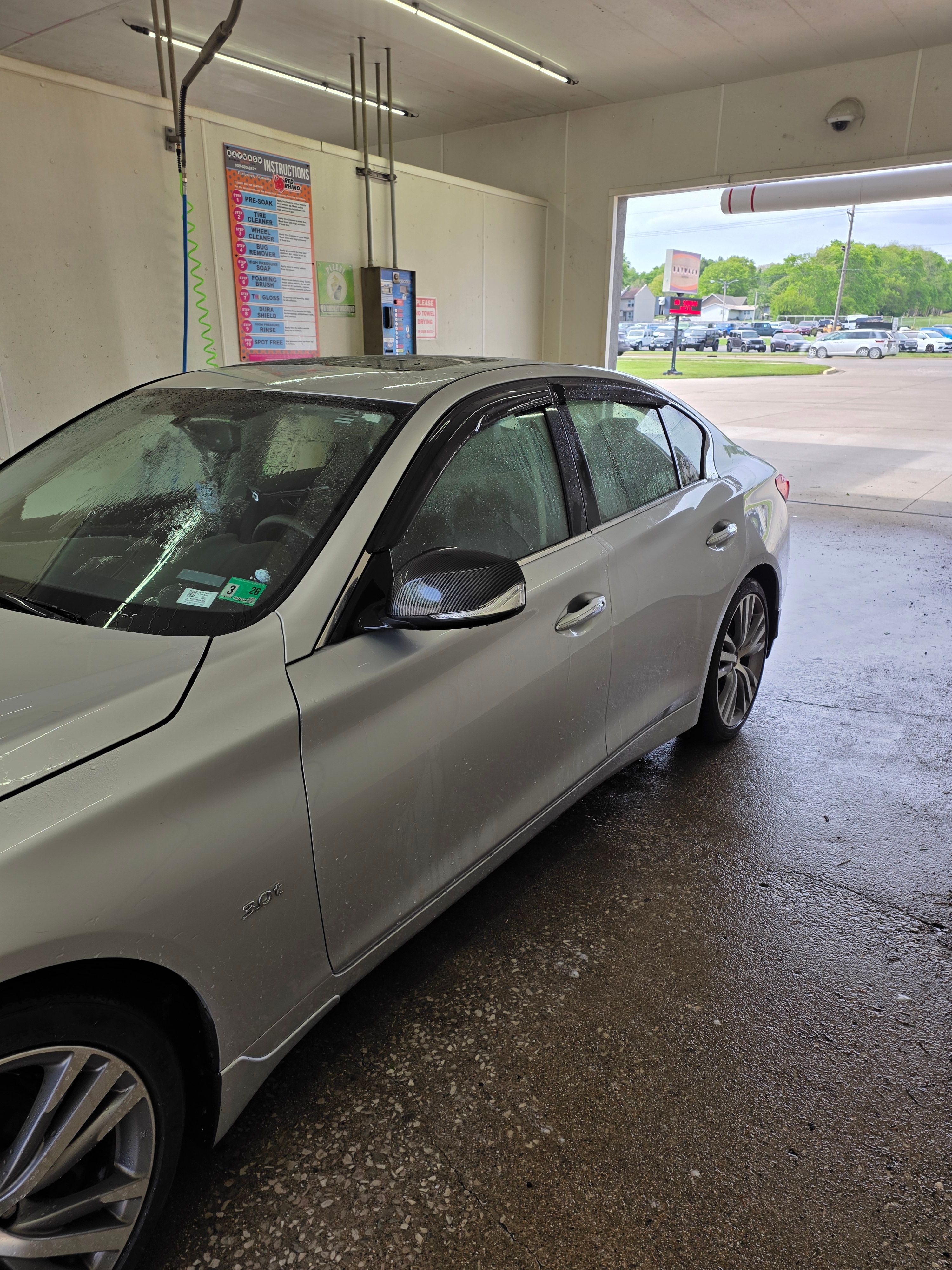 Used 2018 INFINITI Q50 Sport AWD/4WD image 11