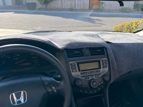 Used 2006 Honda Accord LX image 16