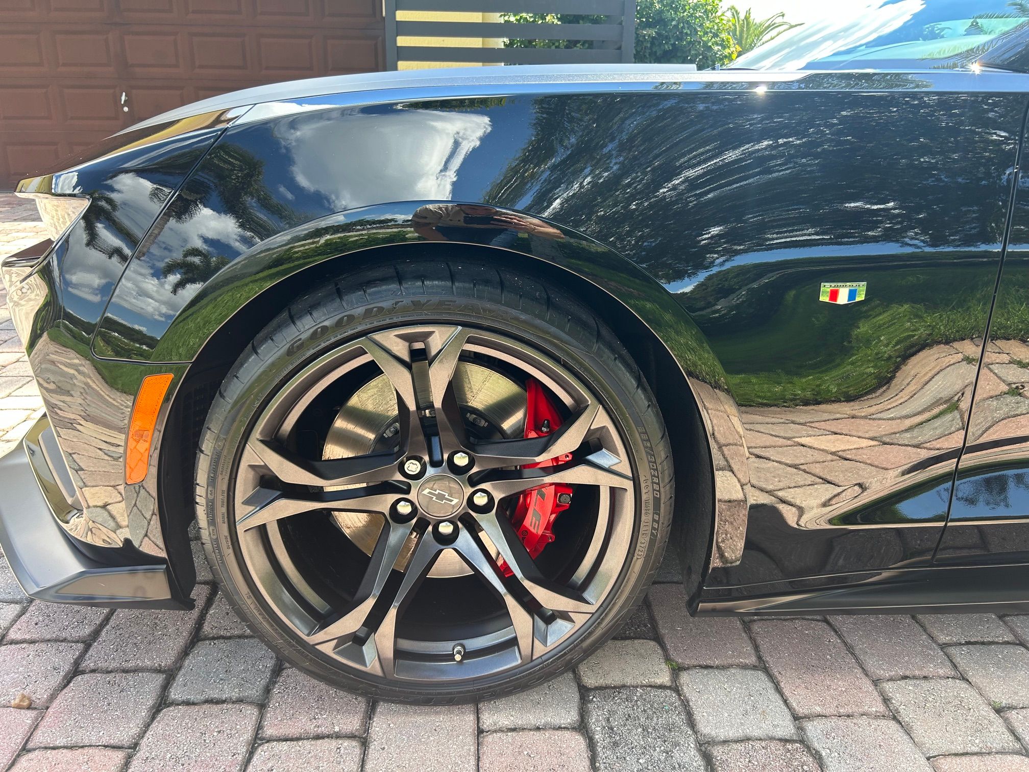 Used 2022 Chevrolet Camaro SS RWD image 19