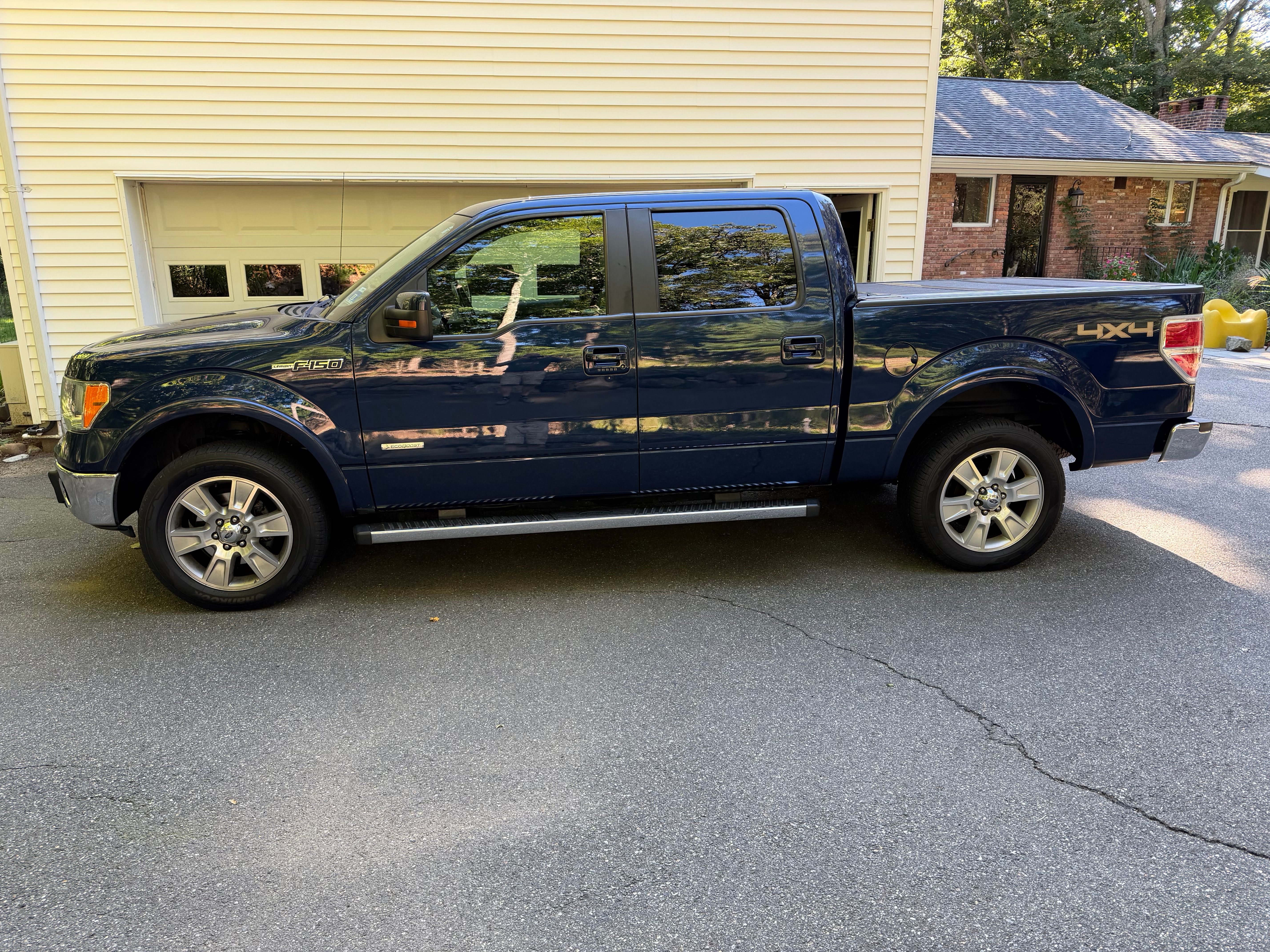 Used 2012 Ford F150 Lariat w/ Lariat Plus Pkg AWD/4WD image 2