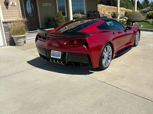Used 2014 Chevrolet Corvette Stingray Coupe RWD image 4