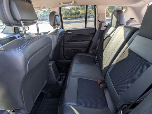 Used 2015 Jeep Compass Sport w/ Power Value Group image 4