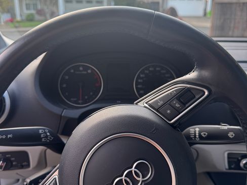 Used 2016 Audi A3 1.8T Premium image 8