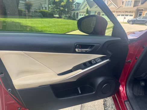 Used 2014 Lexus IS 350 AWD w/ Navigation Package image 14