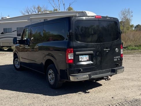 Used 2016 Nissan NV 3500 SL image 5