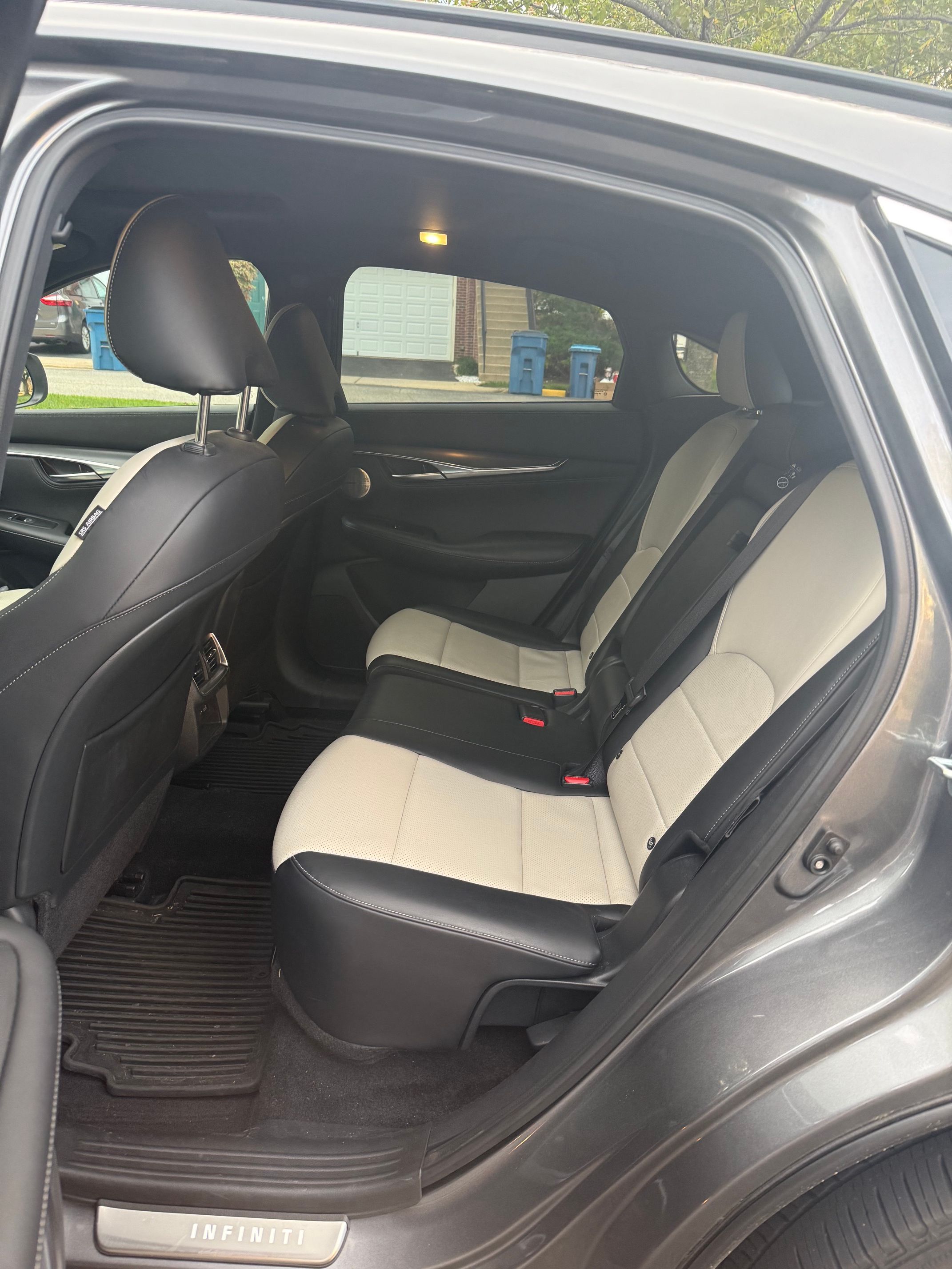 Used 2023 INFINITI QX55 Essential AWD/4WD image 6