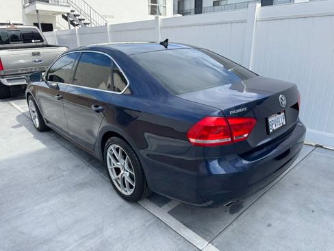 Used 2014 Volkswagen Passat TDI SE image 2