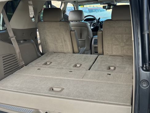 Used 2015 GMC Yukon SLT w/ Open Road Package image 9
