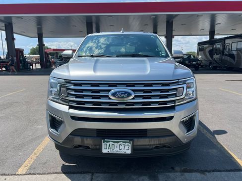 Used 2021 Ford Expedition Max Limited image 2