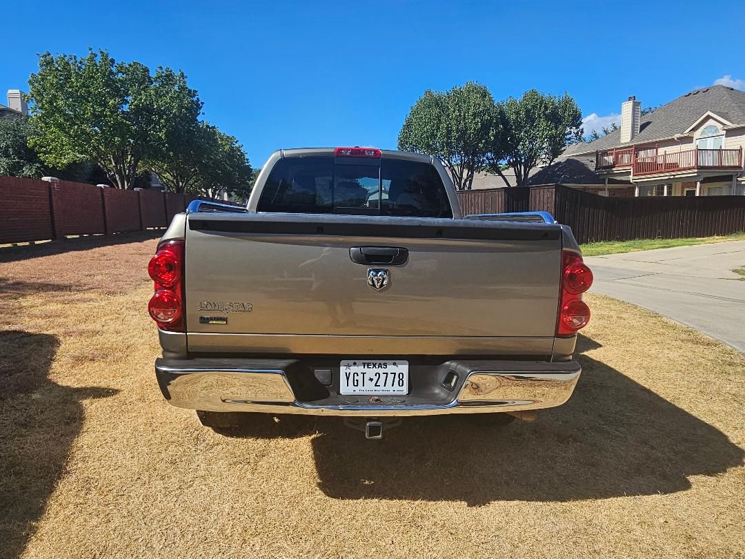 Used 2007 Dodge Ram 1500 Truck SLT RWD image 6