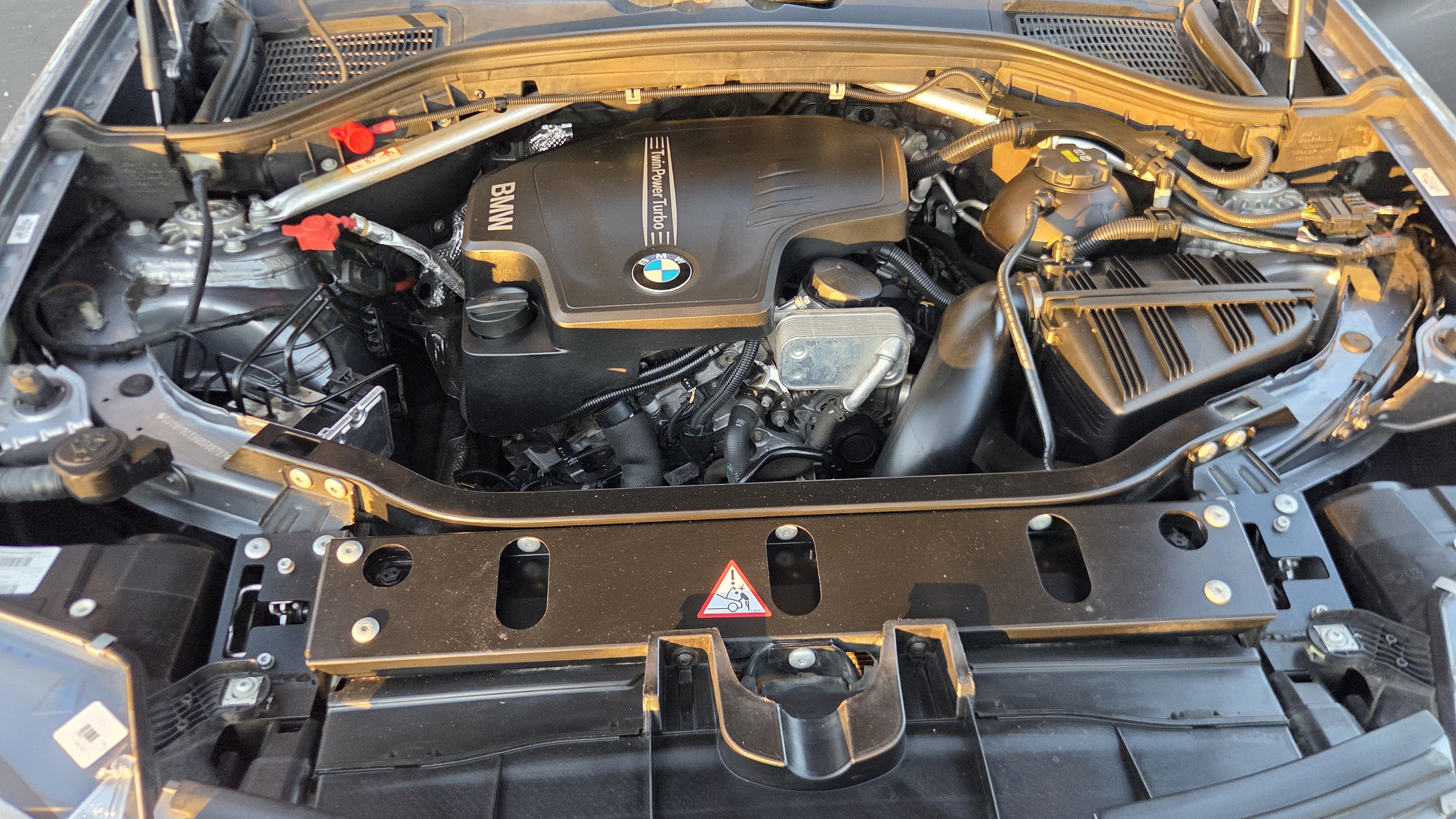Used 2016 BMW X3 xDrive28i AWD/4WD image 11