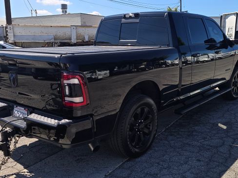 Used 2024 RAM 2500 Laramie w/ Night Edition image 5