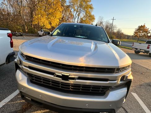 Used 2022 Chevrolet Silverado 1500 RST image 2
