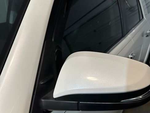 Used 2016 Toyota 4Runner Limited image 14