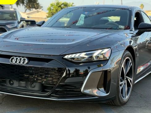 Used 2022 Audi e-tron GT Premium Plus image 1