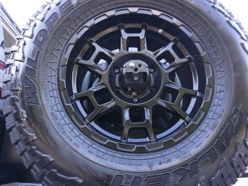 Used 2014 Toyota FJ Cruiser 4WD w/ Convenience Package image 17