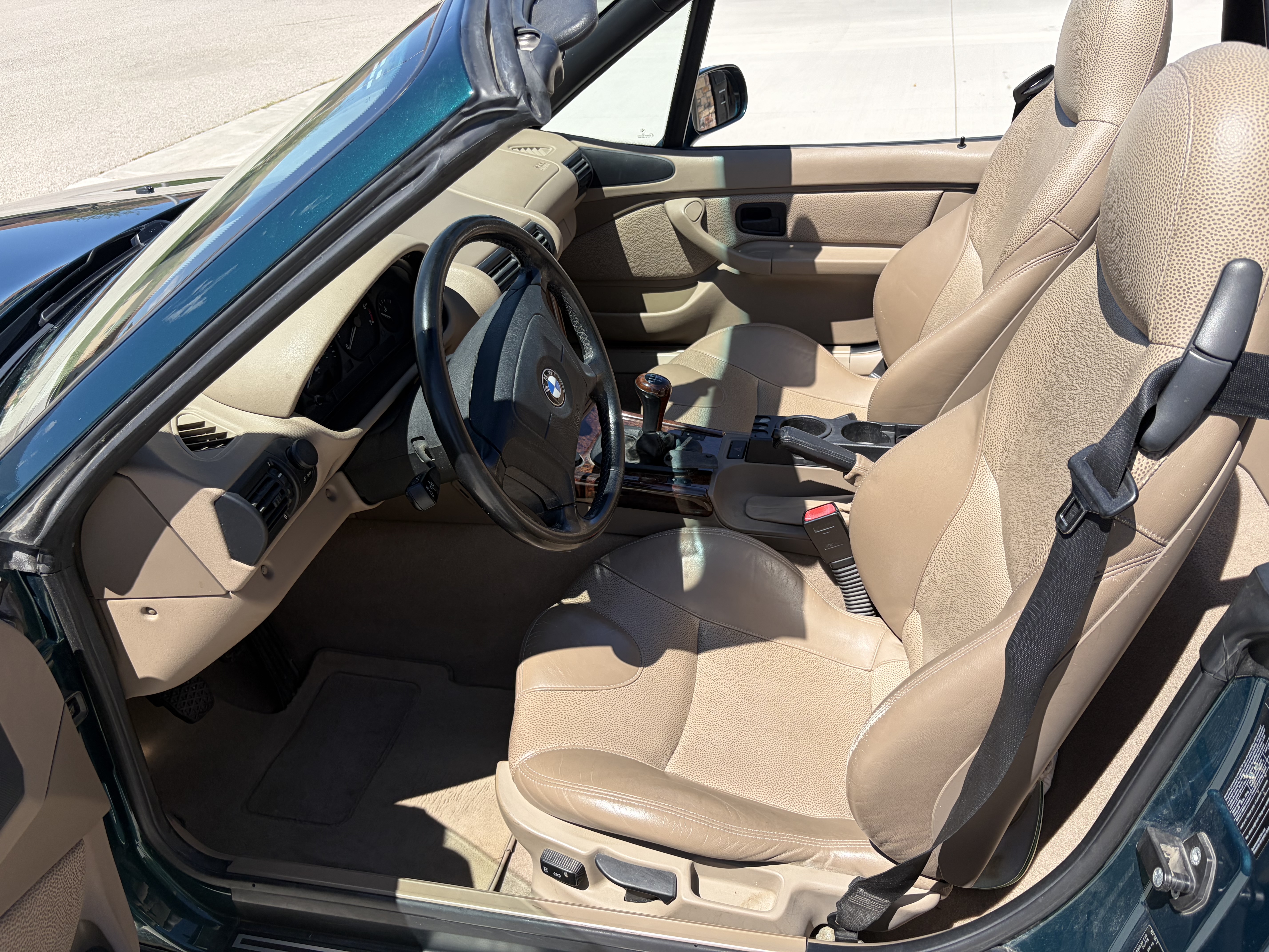 Used 1998 BMW Z3 2.8 RWD image 11