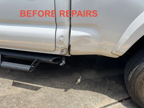 Used 2023 Toyota Tacoma SR5 image 22