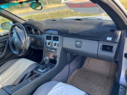 Used 1998 Mercedes-Benz SLK 230 image 2