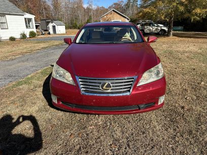 Used 2010 Lexus ES 350 w/ Preferred Accessory Package