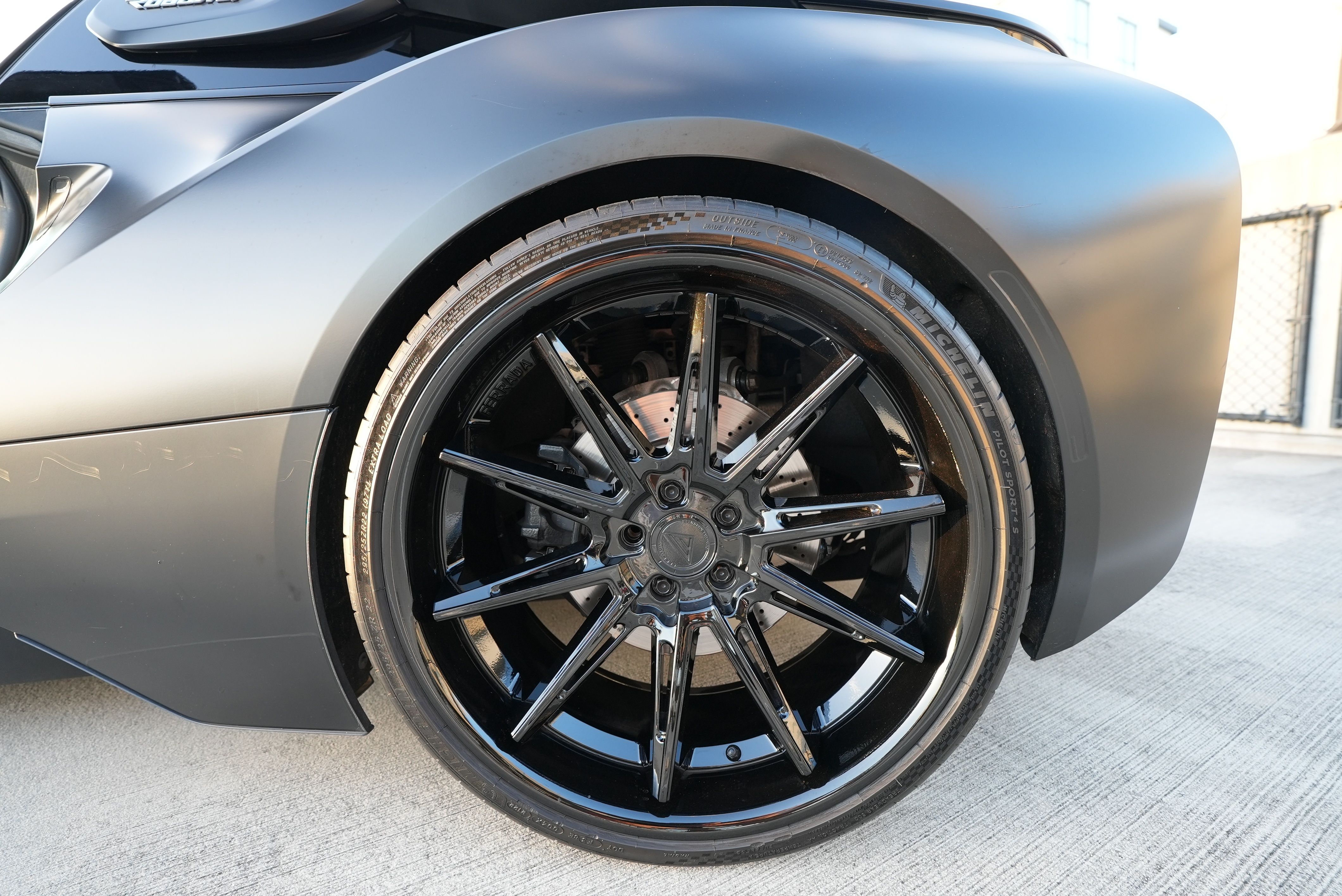 Used 2019 BMW i8 Roadster AWD/4WD image 20