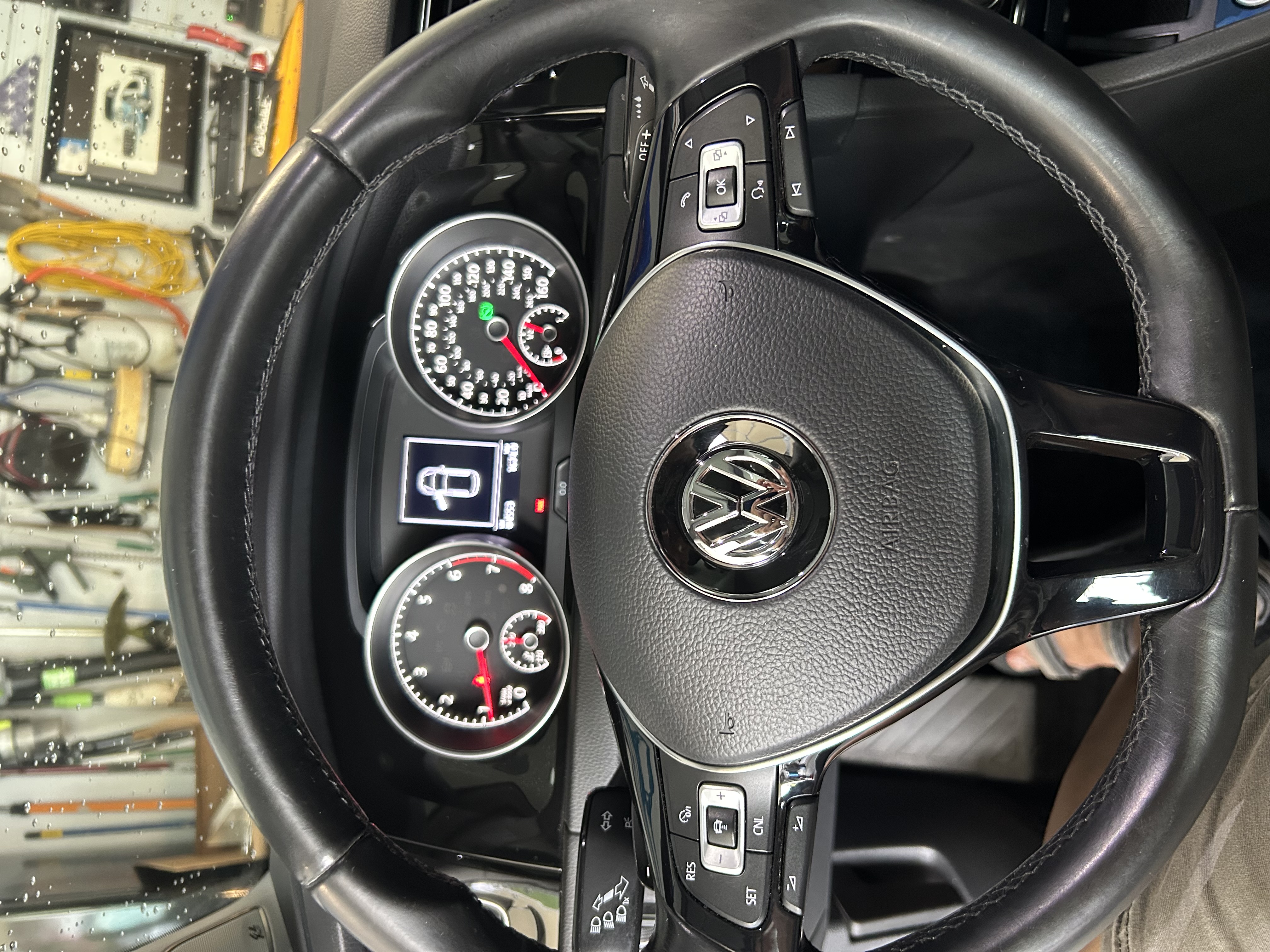 Used 2017 Volkswagen Golf SEL FWD image 17