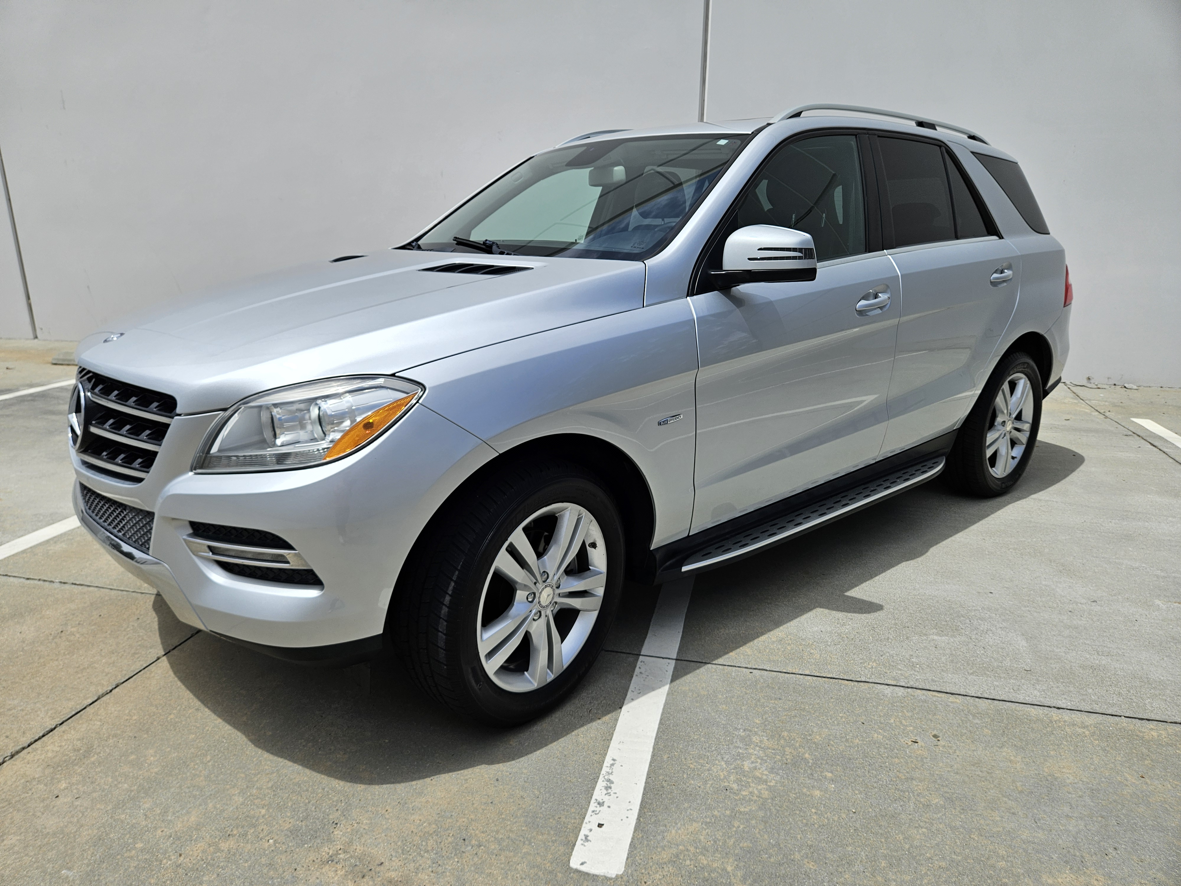 Used 2012 Mercedes-Benz ML 350 4MATIC image 1