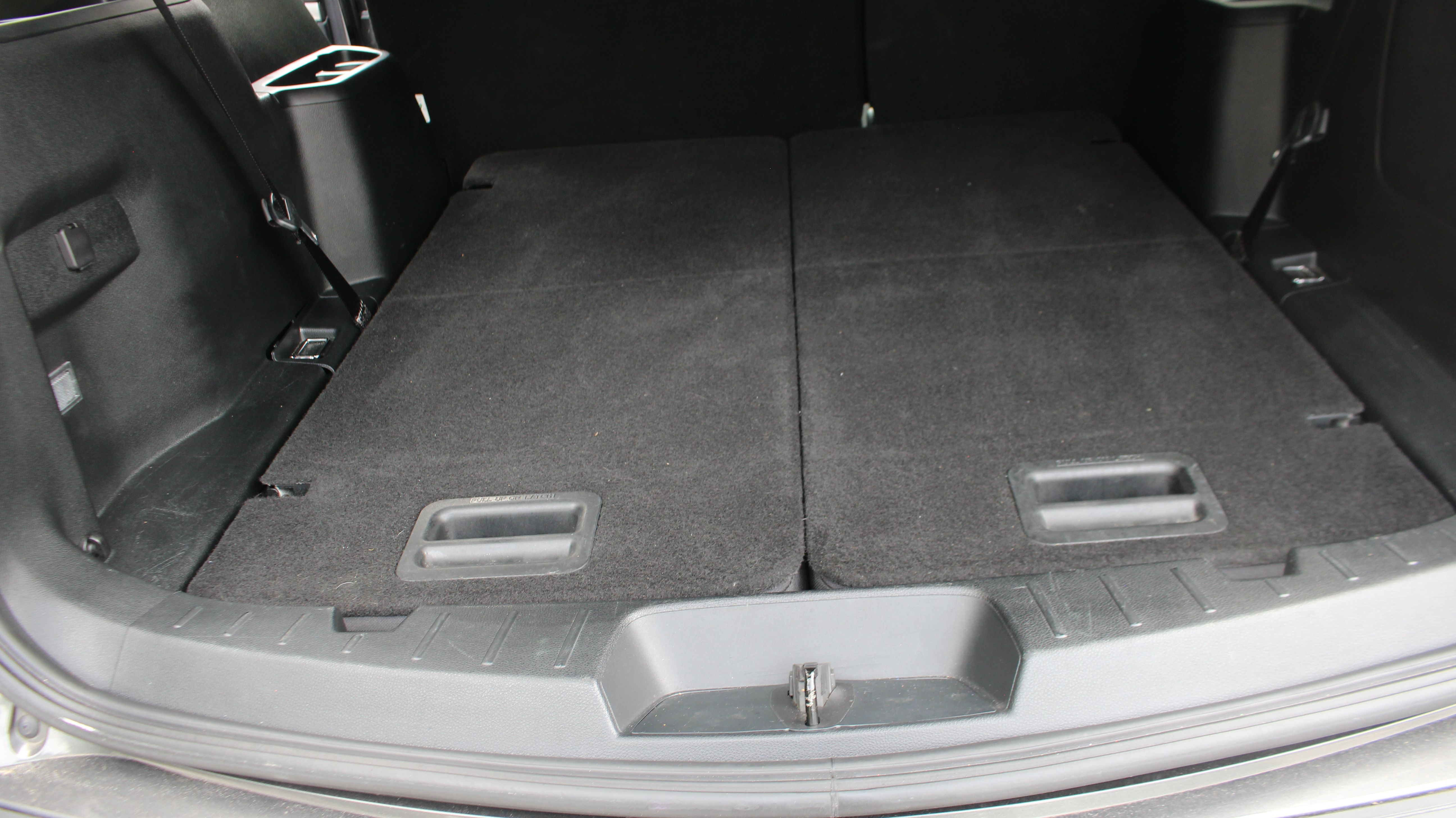 Used 2019 Ford Explorer XLT w/ Class III Trailer Tow Package FWD image 20