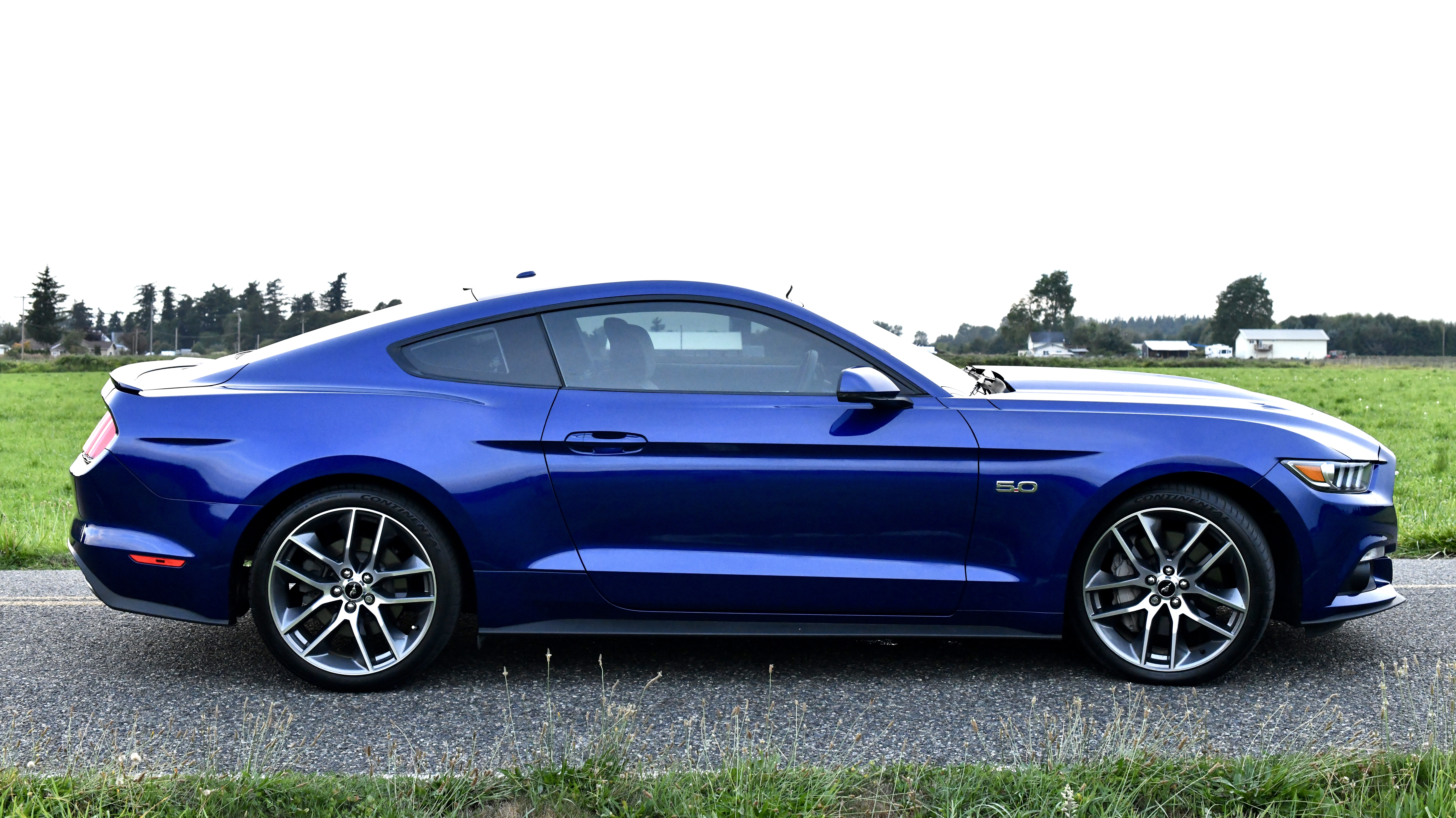Used 2015 Ford Mustang GT Premium w/ Enhanced Security Package RWD image 6