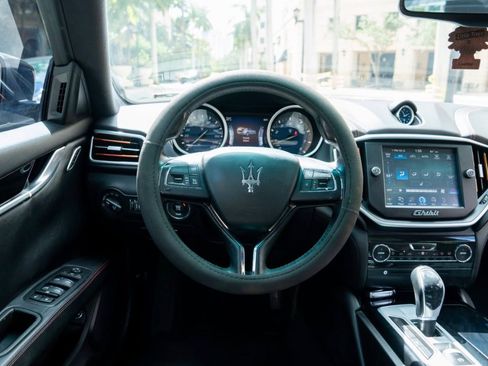 Used 2016 Maserati Ghibli S Q4 AWD/4WD image 6