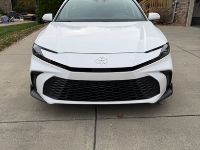 Used 2025 Toyota Camry SE