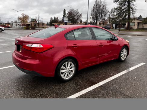 Used 2016 Kia Forte LX w/ LX Popular Plus Package image 15