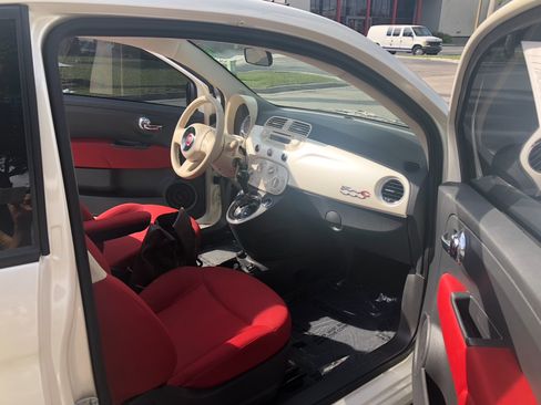 Used 2015 FIAT 500 Pop image 5