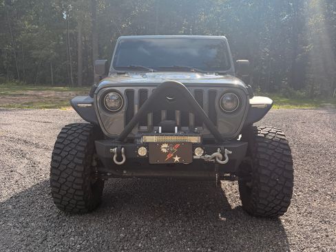 Used 2021 Jeep Wrangler Rubicon AWD/4WD image 4