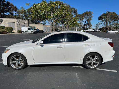 Used 2009 Lexus IS 250 image 2