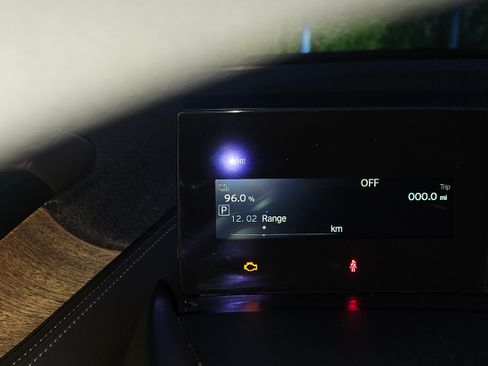 Used 2014 BMW i3 w/ Range Extender image 21