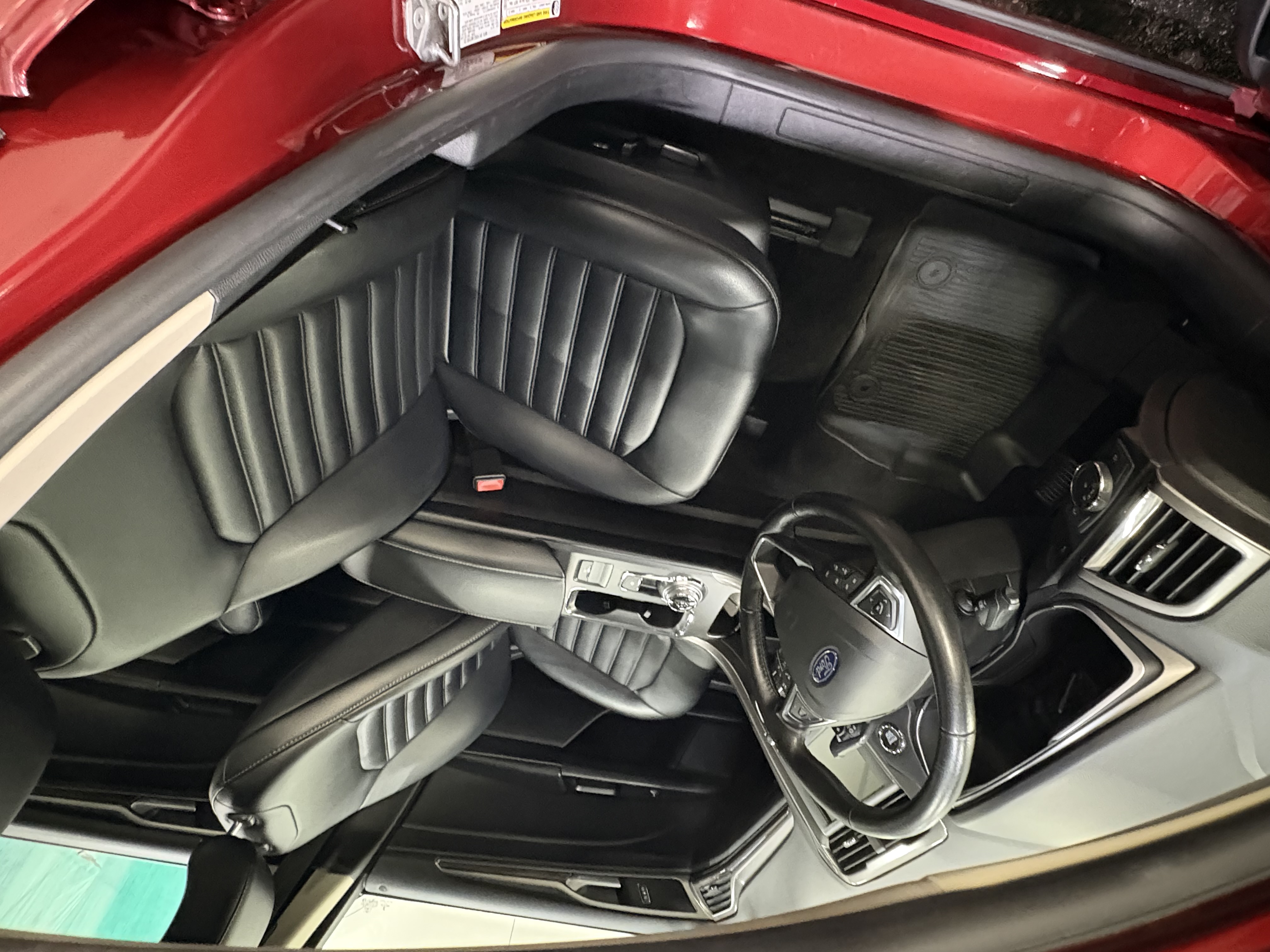 Used 2019 Ford Fusion SEL FWD image 13