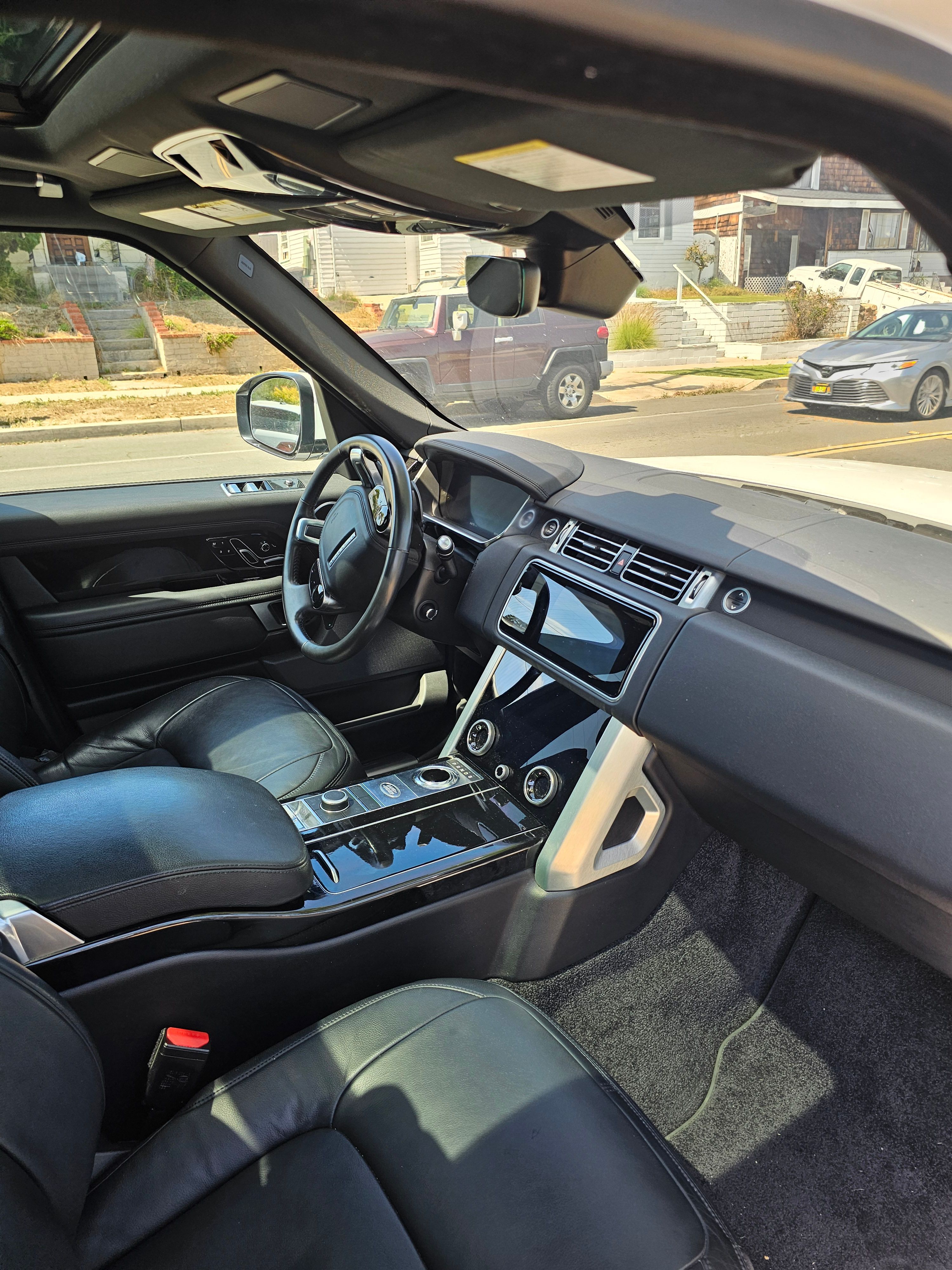 Used 2020 Land Rover Range Rover AWD/4WD image 6