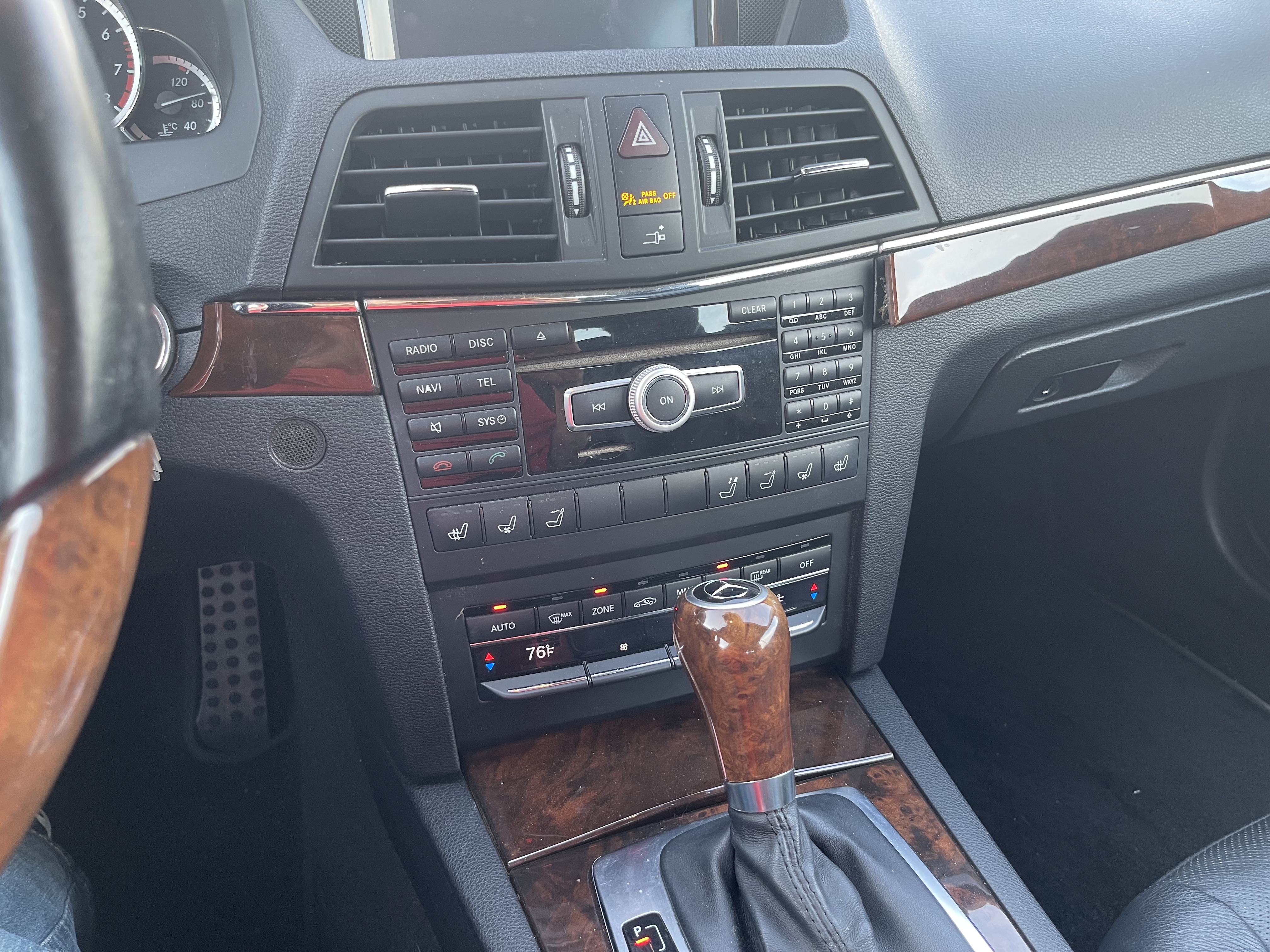 Used 2012 Mercedes-Benz E 350 Cabriolet image 2