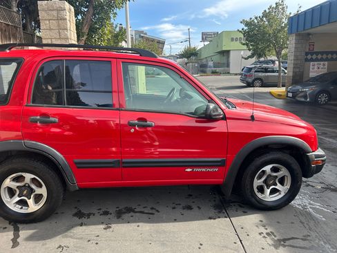 Used 2002 Chevrolet Tracker ZR2 image 13