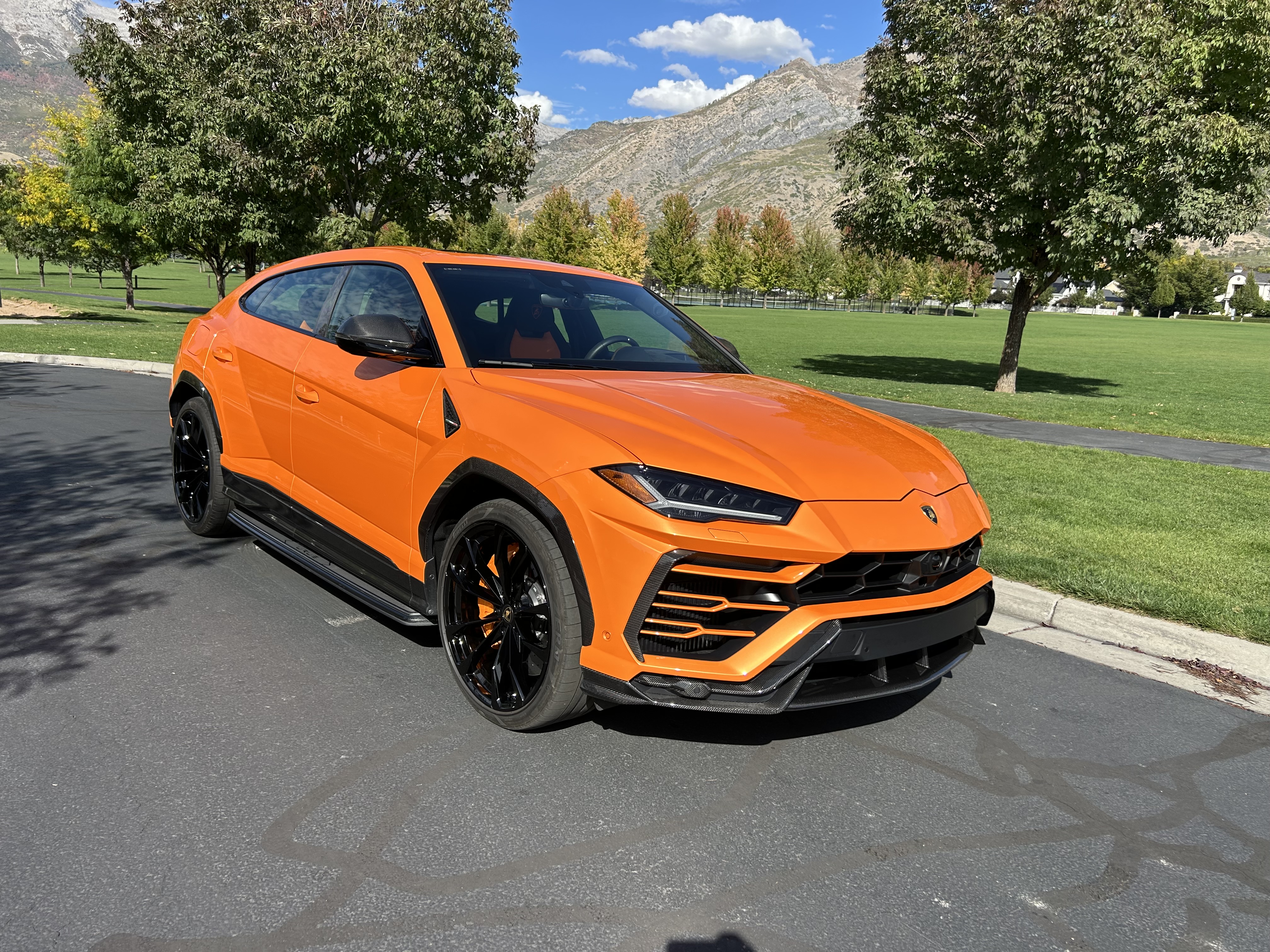 Used 2022 Lamborghini Urus AWD/4WD image 4