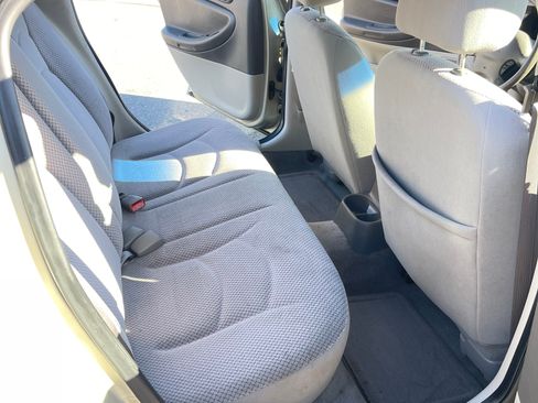 Used 2006 Chrysler Sebring Sedan image 10