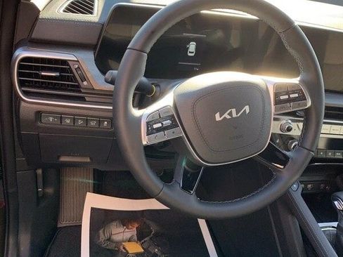 Used 2023 Kia Telluride EX X-Line image 2