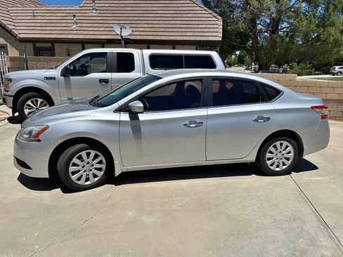 Used 2014 Nissan Sentra SV FWD image 1