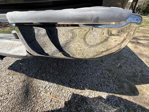 Used 2015 Nissan Frontier SV image 16