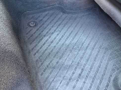 Used 2018 Audi A3 e-tron Premium w/ Sport Package image 16