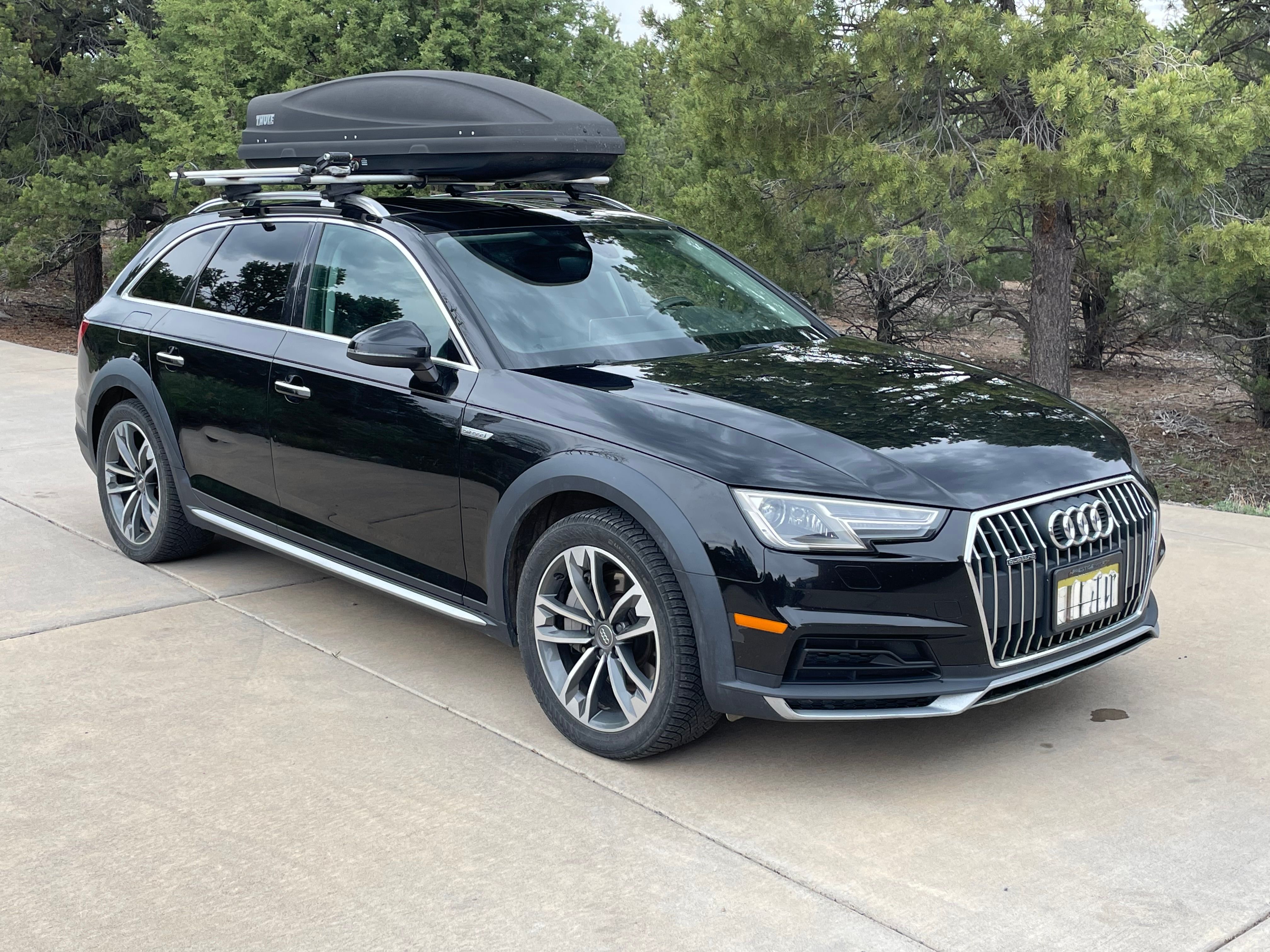 Used 2017 Audi A4 2.0T allroad Premium w/ Audi MMI Navigation Plus AWD/4WD image 4