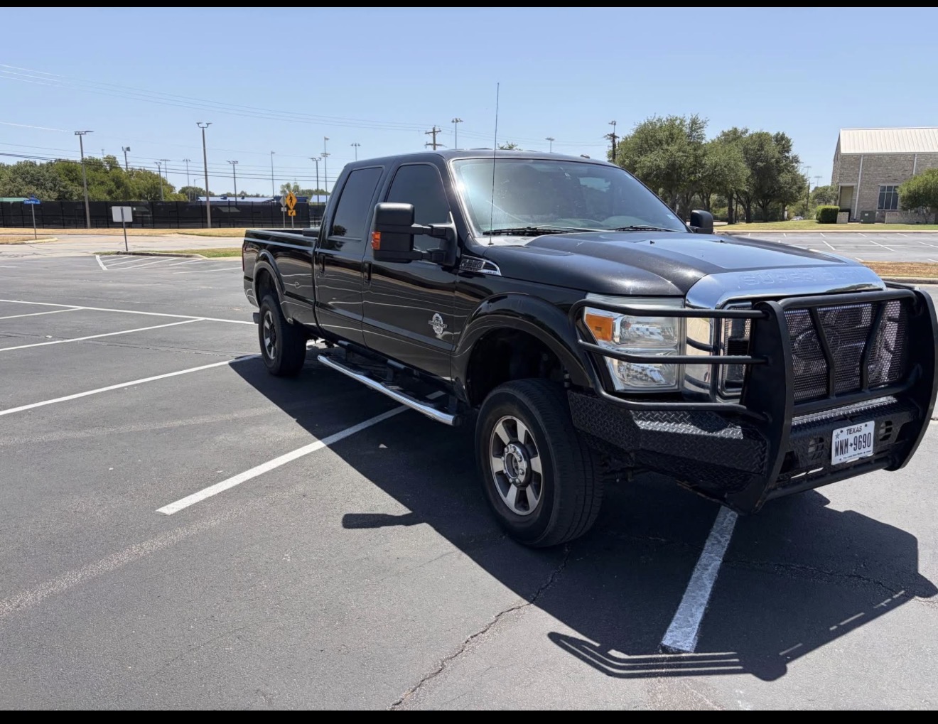 Used 2014 Ford F350 Lariat w/ Lariat Interior Package AWD/4WD image 10