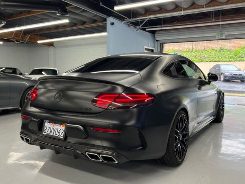Used 2017 Mercedes-Benz C 63 AMG Coupe image 4